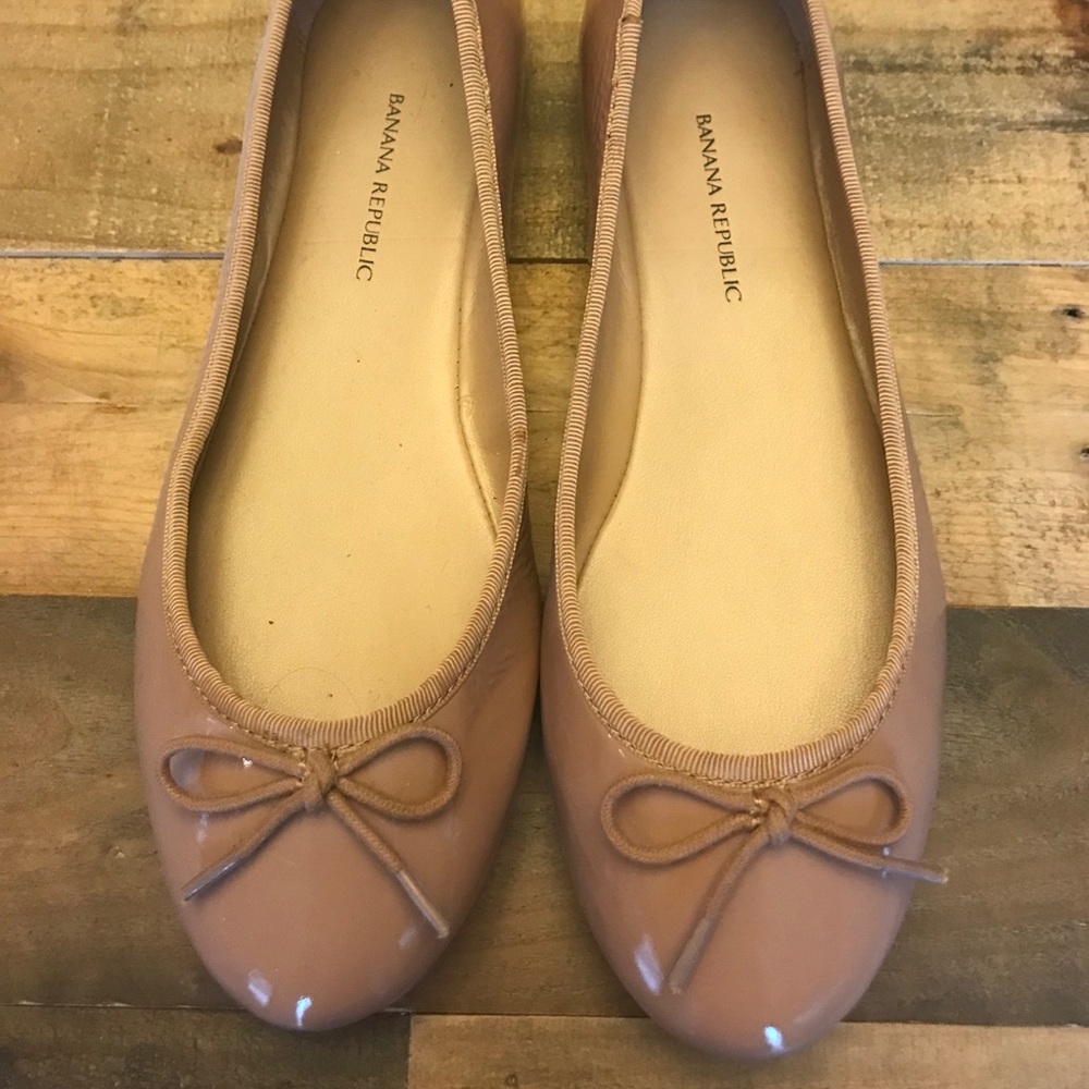 Nude ballet flats size 6.5